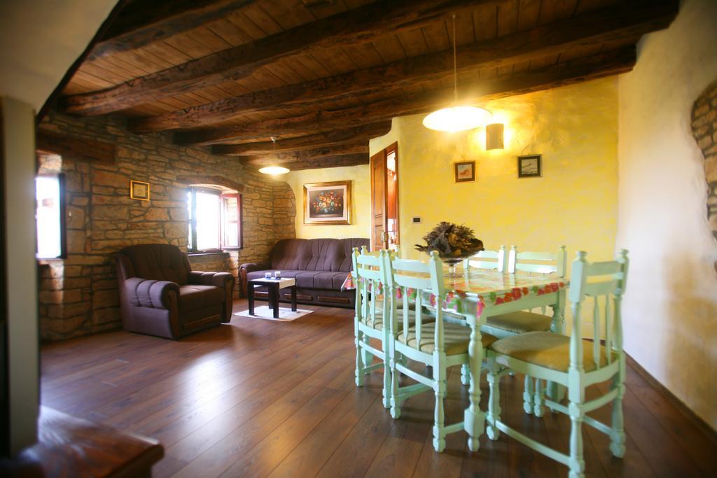 Villa Maria Oprtalj 외부 사진