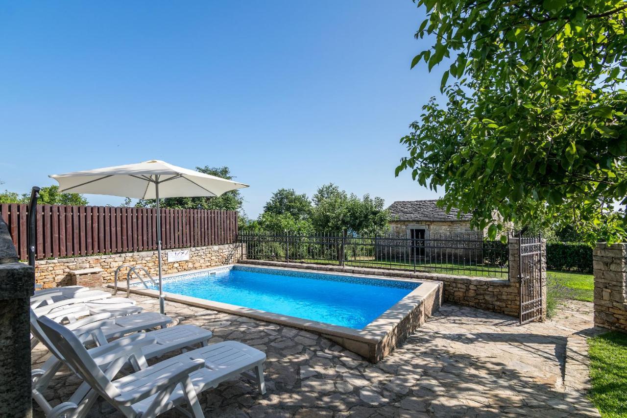 Villa Maria Oprtalj 외부 사진