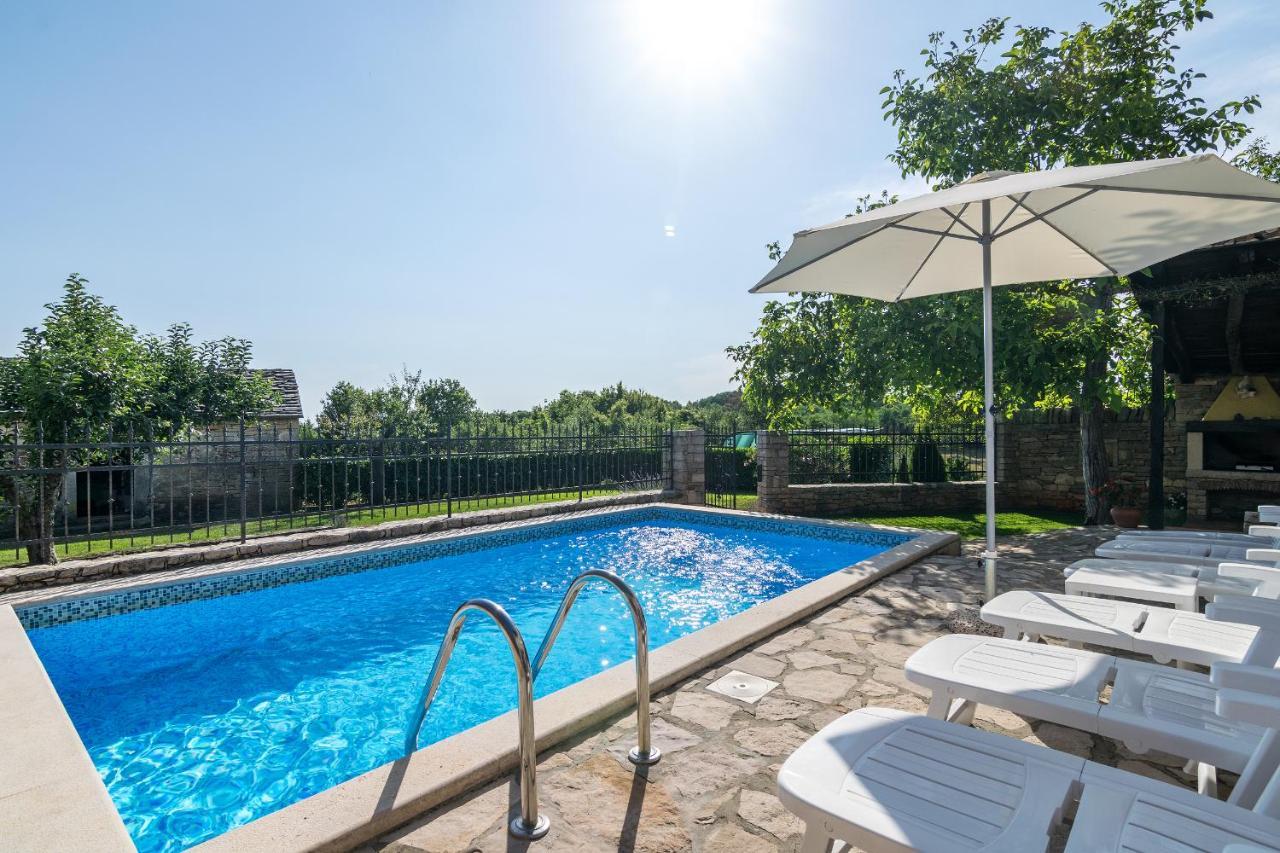 Villa Maria Oprtalj 외부 사진